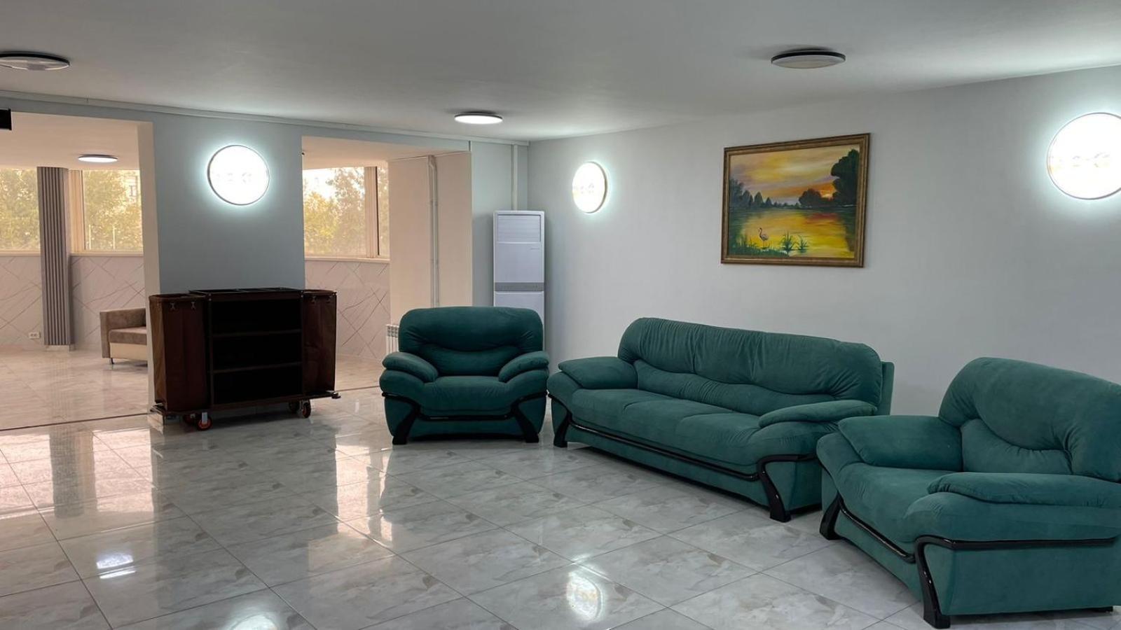 Yassy Hotel, Turkistan Zewnętrze zdjęcie