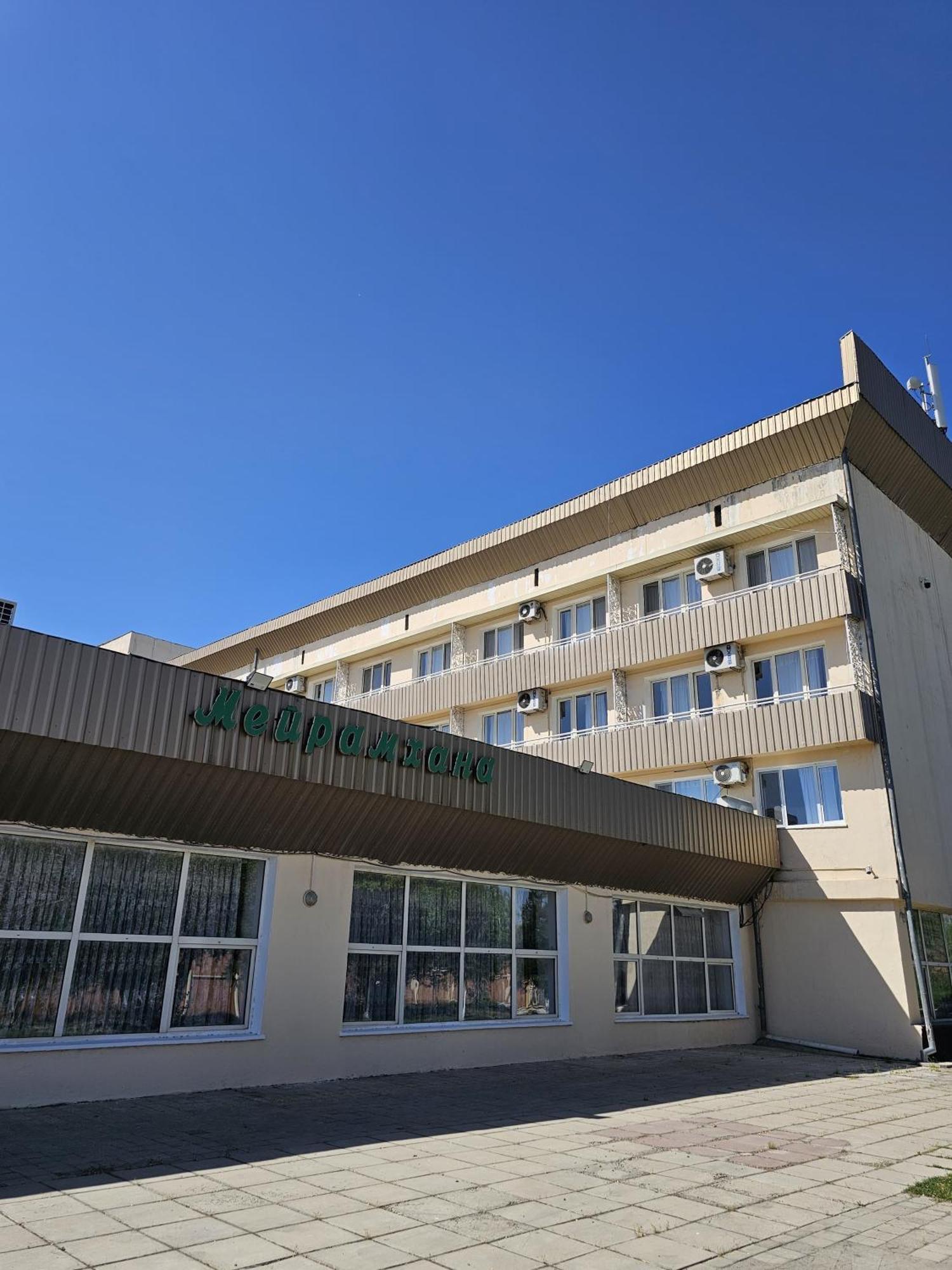 Yassy Hotel, Turkistan Zewnętrze zdjęcie