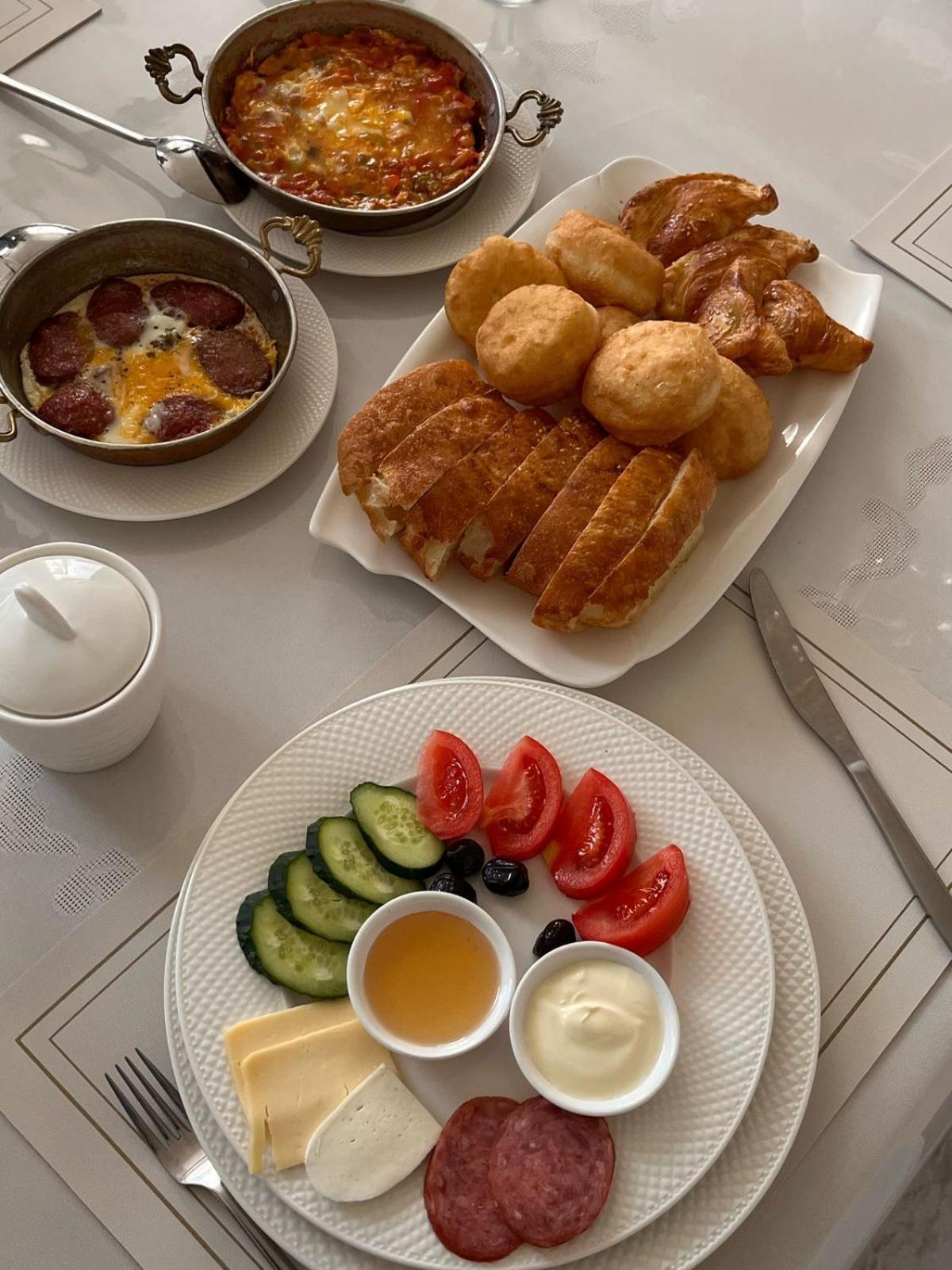 Yassy Hotel, Turkistan Zewnętrze zdjęcie